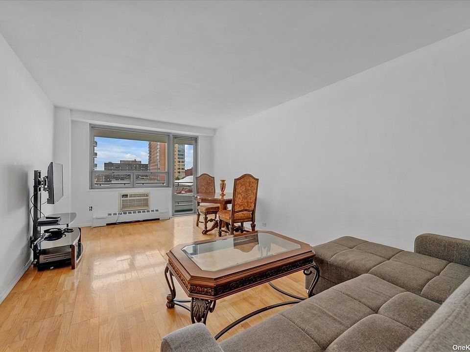 6115 97th St Rego Park, NY, 11374 Apartments for Rent Zillow