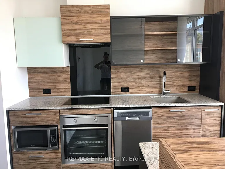 75 Saint Nicholas St #1703 — Photo 2