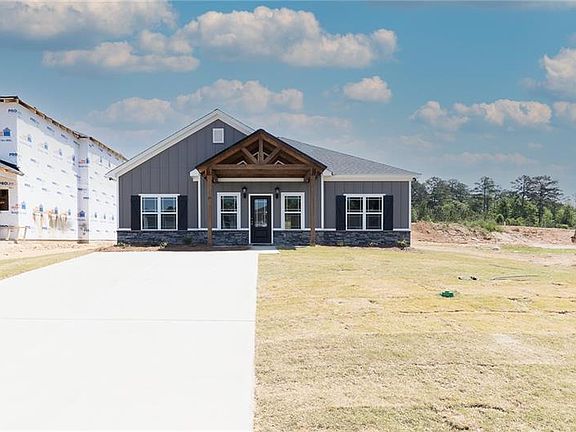 4th image of 19 Vineyard Dr
