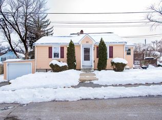 12 Lake Rd, Waltham, MA 02451