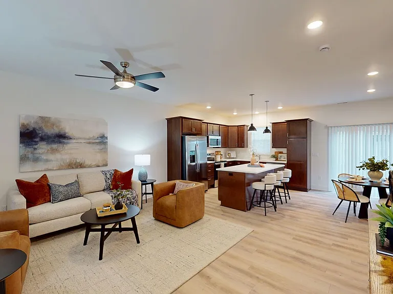 1118 Ida Pl — Photo 1