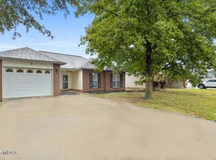 319 Tyson Glen Dr, Warner Robins, GA 31088