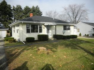 254 E Plank Rd, Hampshire, IL 60140