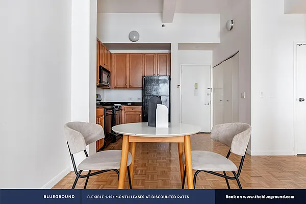 Rented by The Blueground | media 76