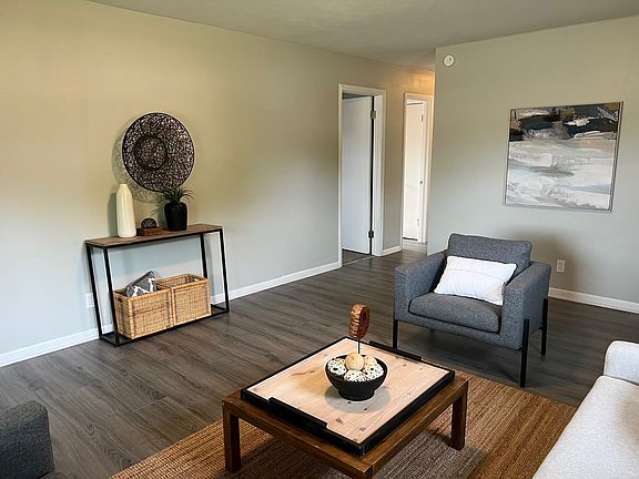 5th image of 10247 E Baribeau Ln