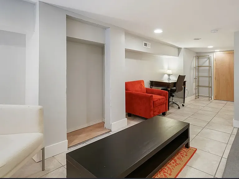 106 Callender St — Photo 19