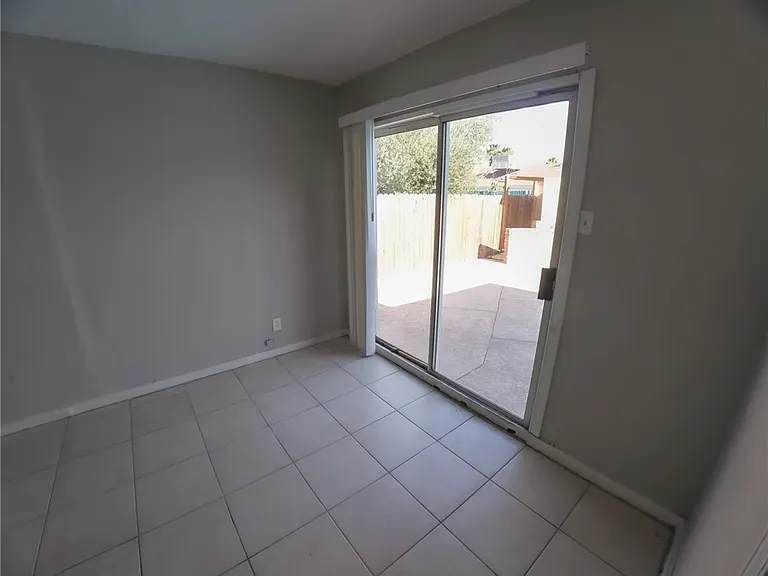 4953 National Ave — Photo 14