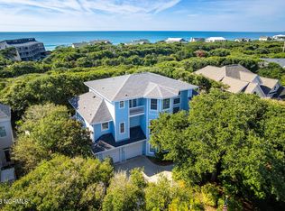575 Coral Ridge Rd, Pine Knoll Shores, NC 28512