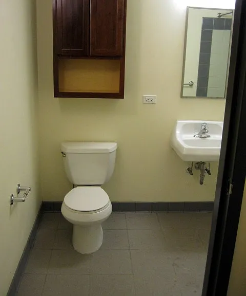 5628 S Halsted St #1 — Photo 1