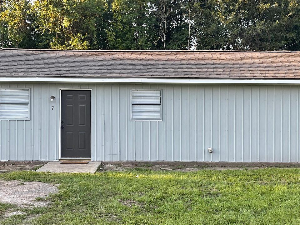 1st image of 727 Gunstream Ln #7
