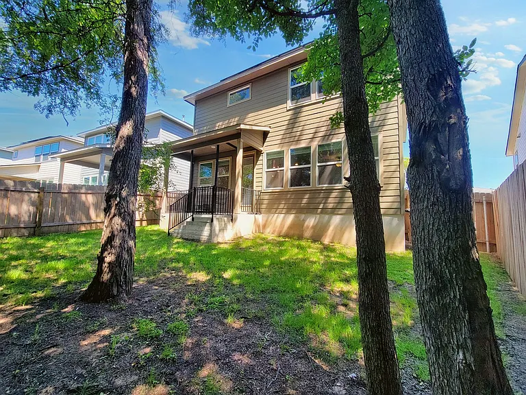1111 Winnie Dr — Photo 31
