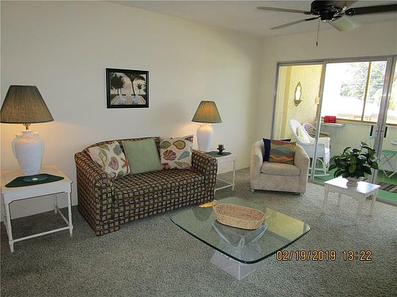 2nd image of 1236 NE 14th Ct APT M7