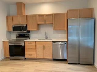 6786 N McKenna Ave, Portland, OR