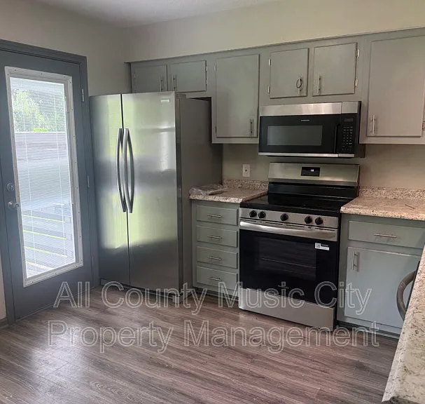 3104 Brickdale Ln #A — Photo 4