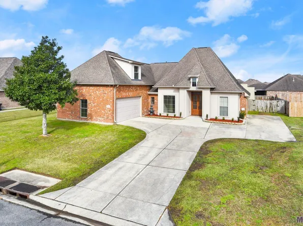 41266 Knollwood Dr, Sorrento, LA 70778