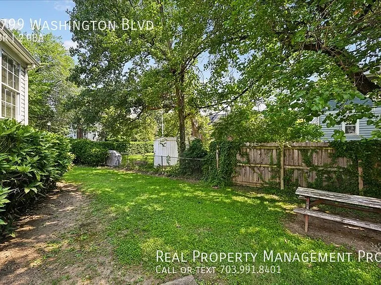 2799 Washington Blvd — Photo 27