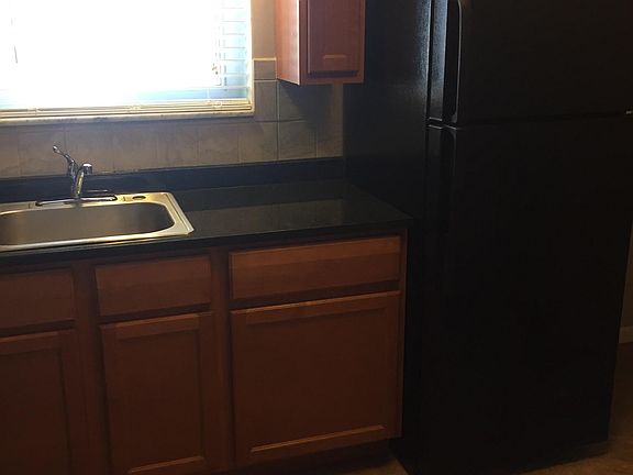 2nd image of 4501 Jamieson Ave APT B