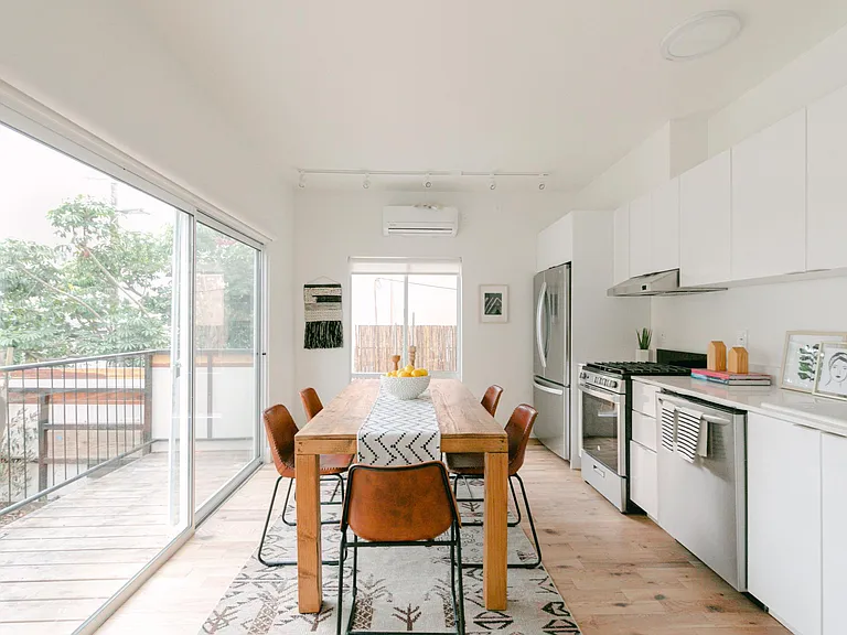 3607 Bellevue Ave #3607 — Photo 4