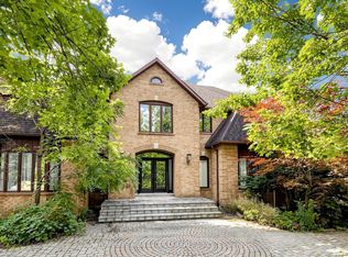 27 Walnut Glen Pl, Markham, ON L6C 1A3