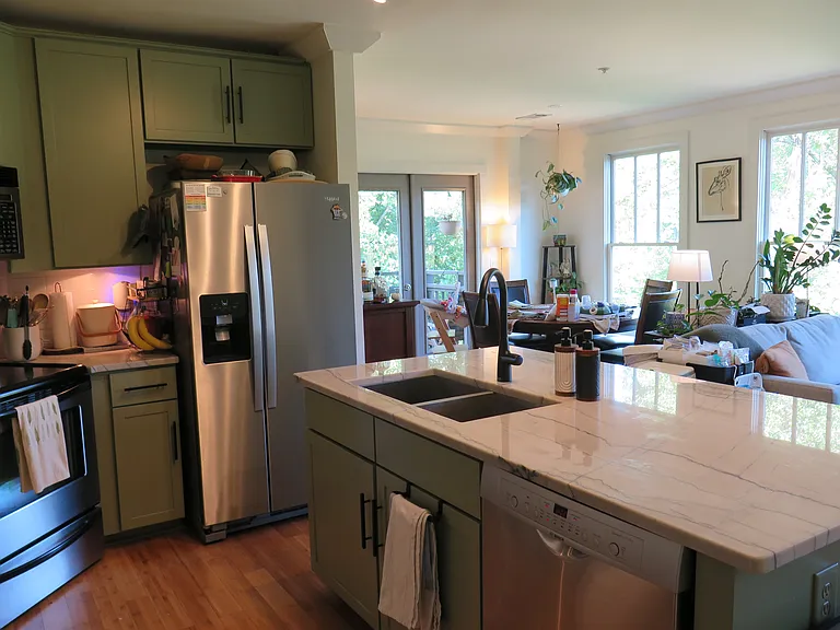 1628 Briarcliff Rd NE #6 — Photo 3