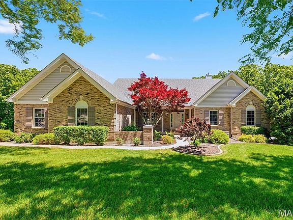 2nd image of 3228 Green Trails Ct