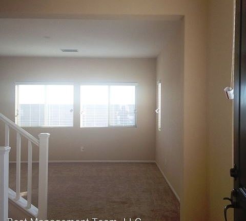 2nd image of 1421 Evans Canyon St