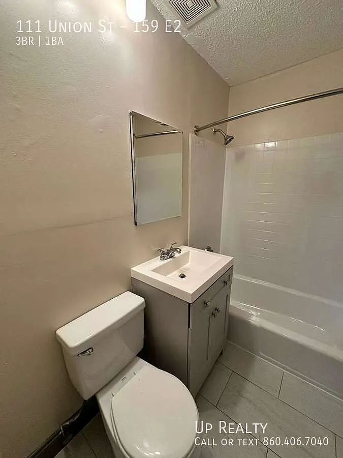 1 bed, 950 sqft, $1,450 — Photo 2