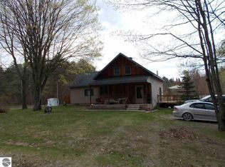 6638 S Davis Rd NE, Mancelona, MI 49659