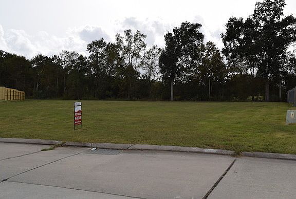 2nd image of 336 Brentwood Dr