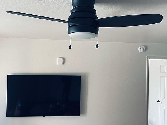 Living Room, 65 inch TV