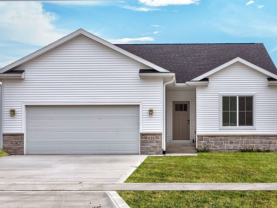 1st image of 1828 Tuscany Dr SE