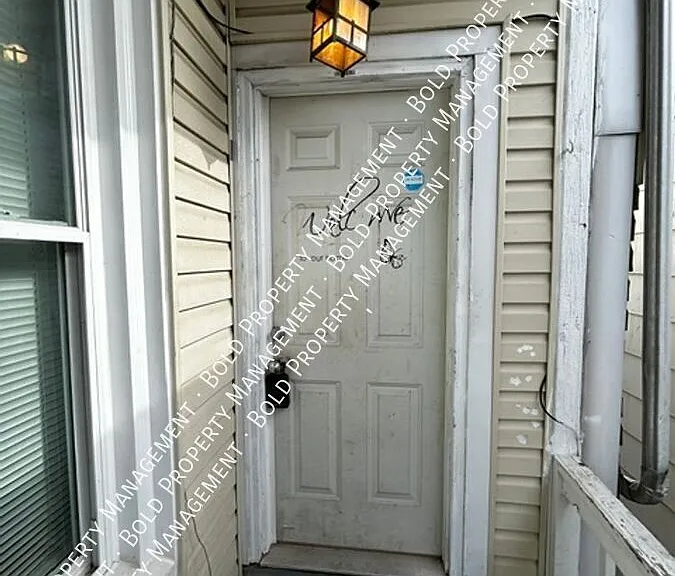243 S 8th St #2 — Photo 10