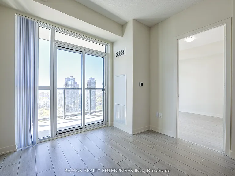 38 Annie Craig Dr #3707 — Photo 11