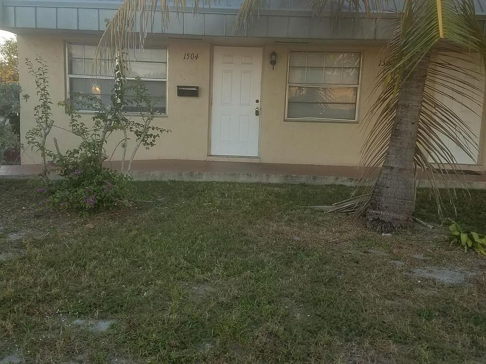 1st image of 1504 S Seacrest Blvd
