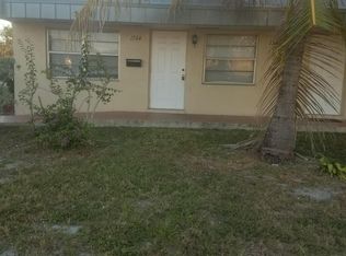1504 S Seacrest Blvd, Boynton Beach, FL 33435
