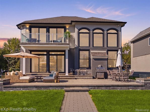 305 Beverly Estates Dr