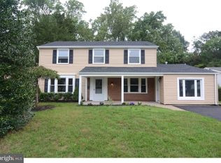 184 Pennypacker Dr, Willingboro, NJ