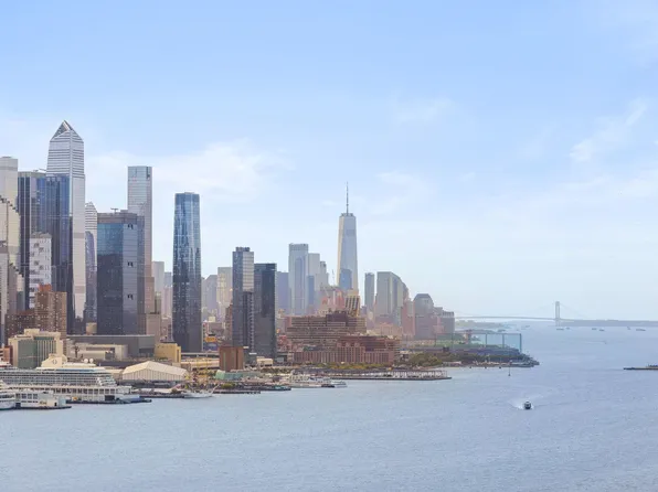 7002 Blvd East image 2 of 23