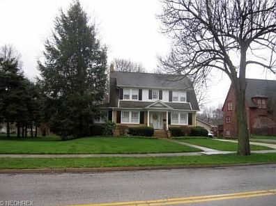 2nd image of 1338 Chestnut Blvd