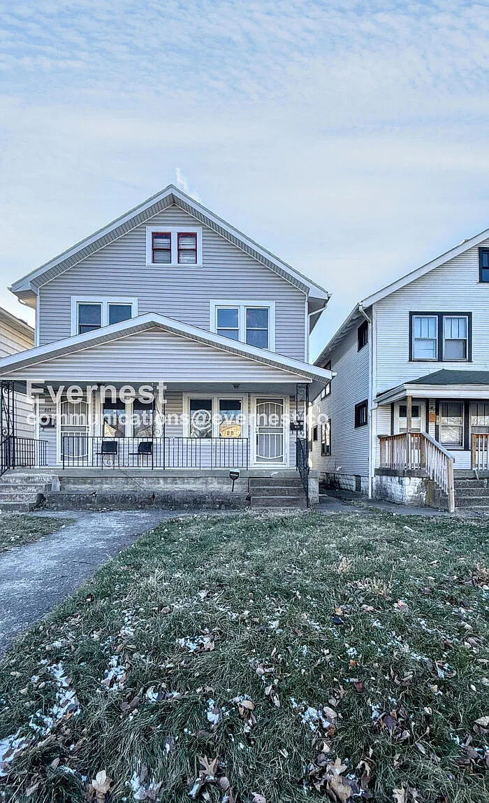 Building Photo - 661 S Burgess Ave