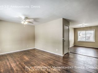9832 Arranmore Dr, Saint Louis, MO 63136