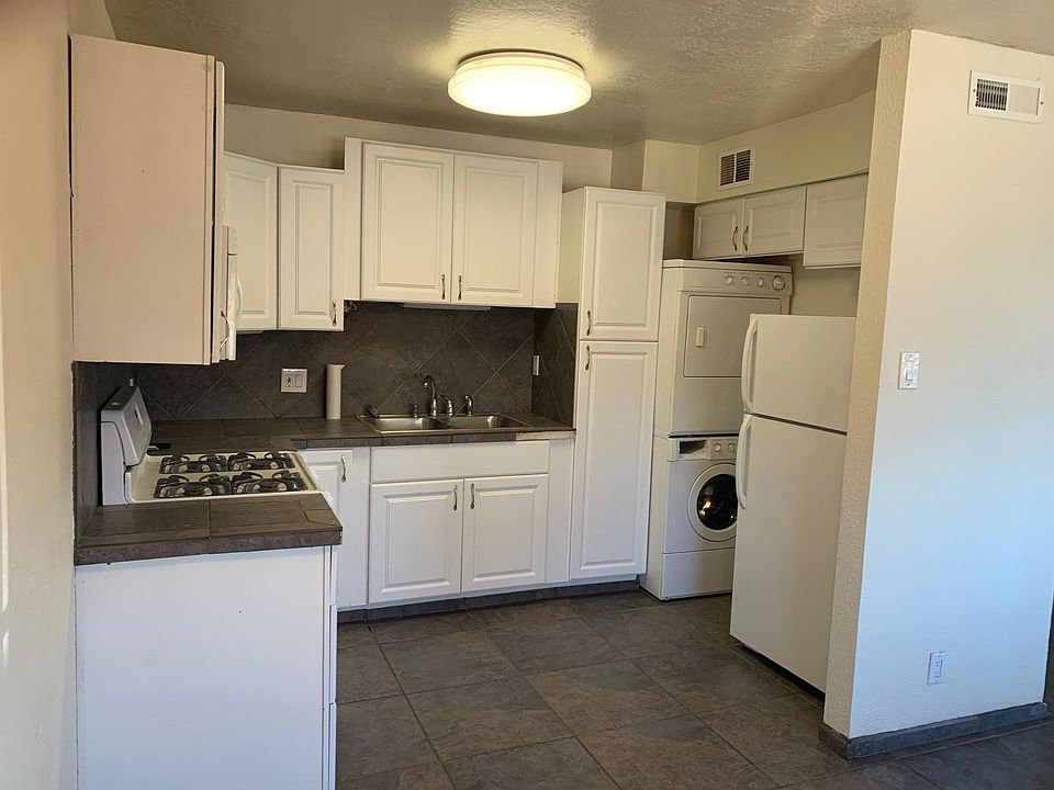 1st image of 336 Cagua Dr NE