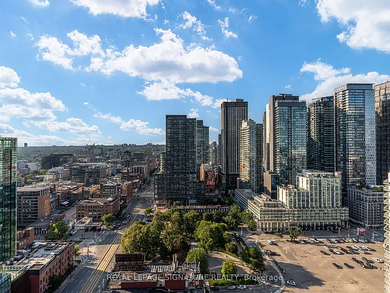 397 Front St W #3608 — Photo 24