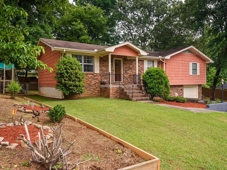 1st image of 4214 Davis Ln