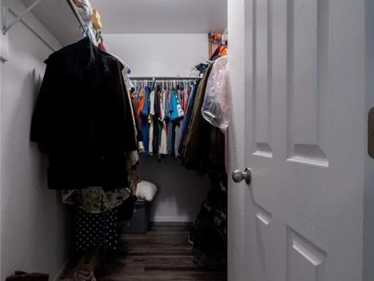 4204 Lexington Ave — Photo 21