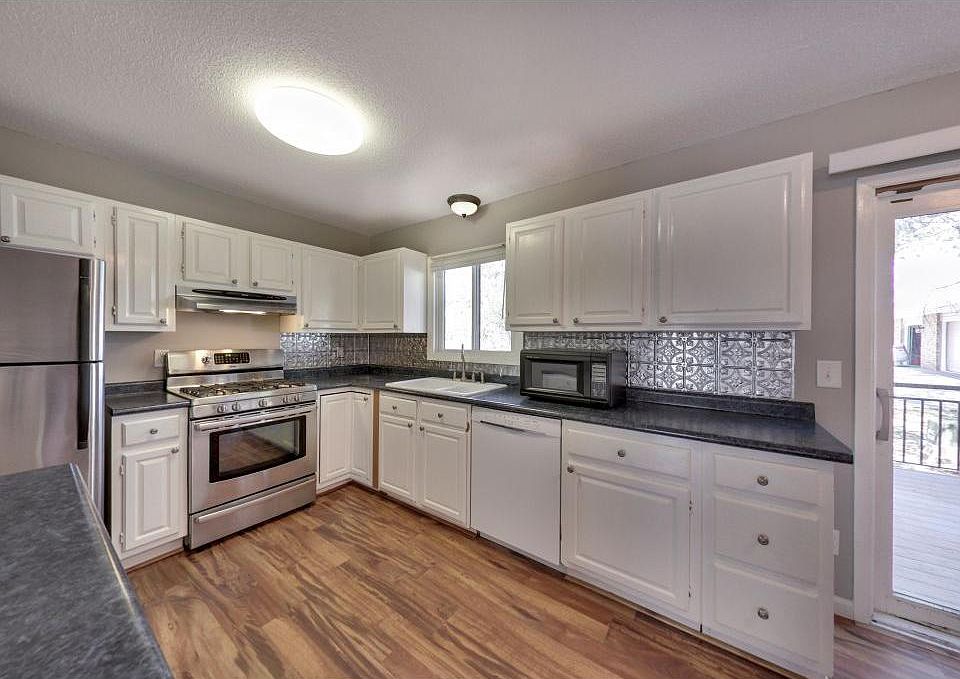 1st image of 13705 Heather Hills Dr