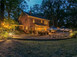 21 Henderson St, Badin, NC 28009