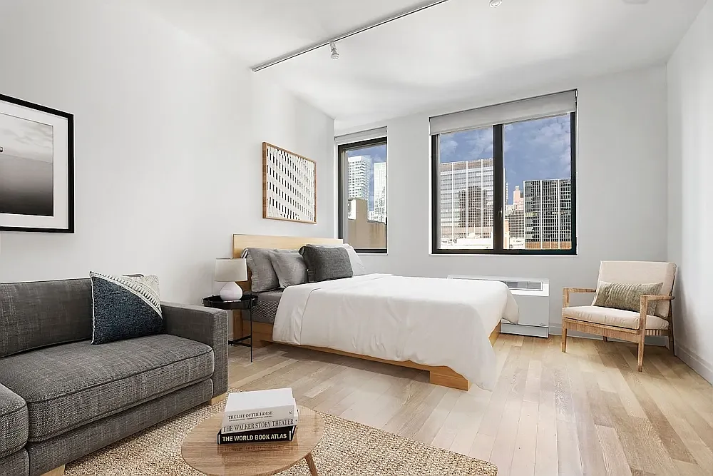550 West 54th Street — Photo 1