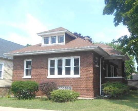 2nd image of 8559 S Saginaw Ave