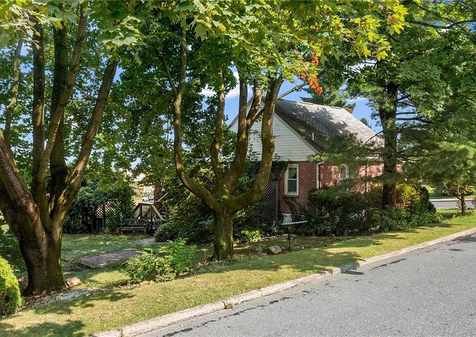 430 S 5th St, Emmaus, PA 18049 Zillow